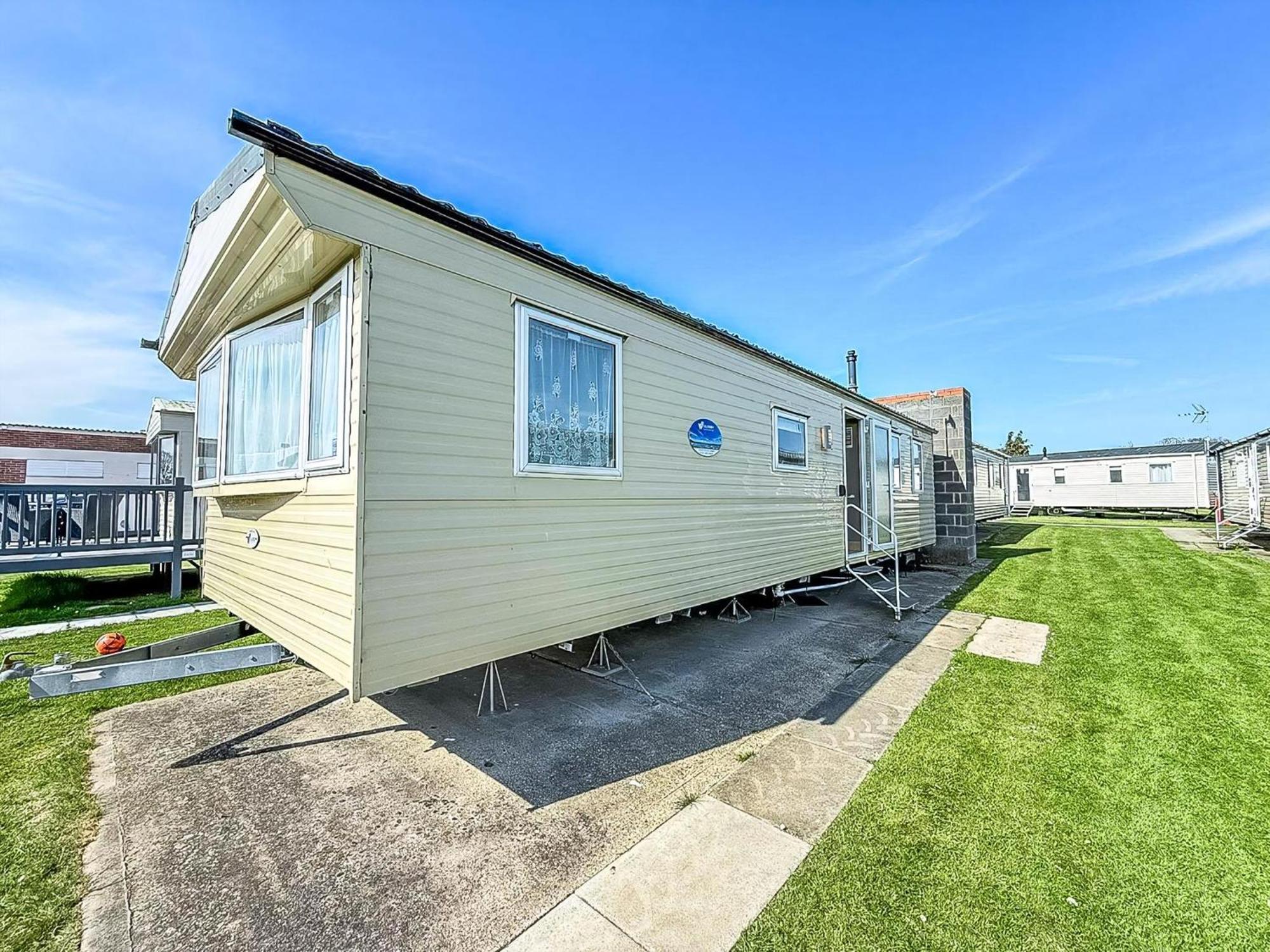 6 Berth Staycation Caravan Nearby Clacton-On-Sea In Essex Ref 26254E ภายนอก รูปภาพ